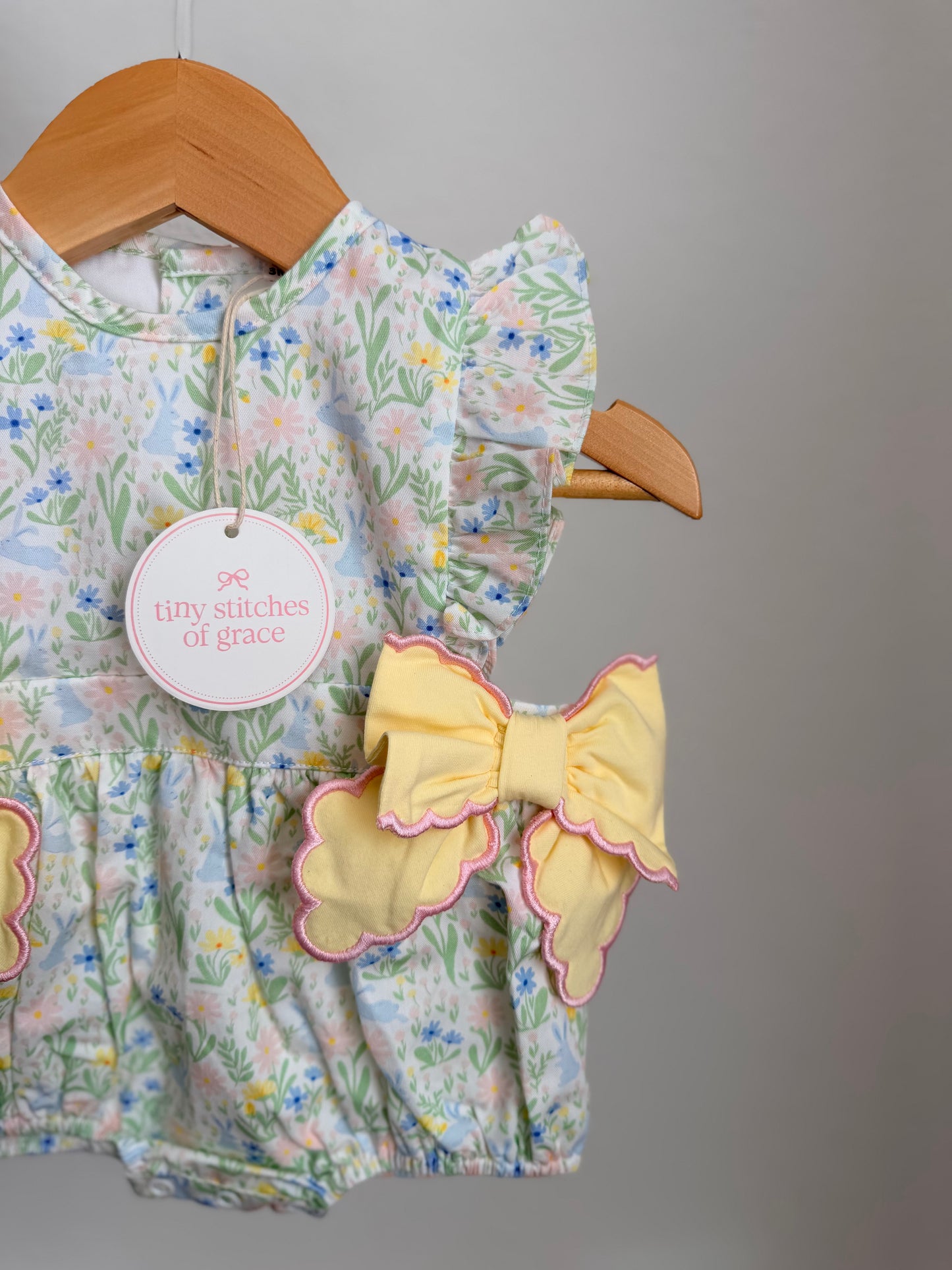 Scalloped Easter Bubble